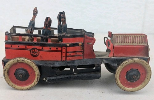 Antique Orobr Made In Germany Windup Firetrucks And Station - Picture 7 of 18