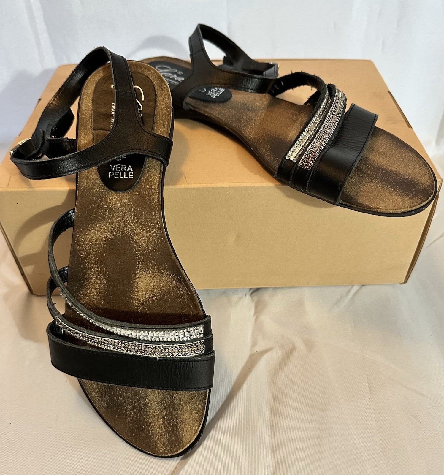 APL Lara Collection Vera Pelle sandali neri con cinturino scarpa strass taglia 39 US 8