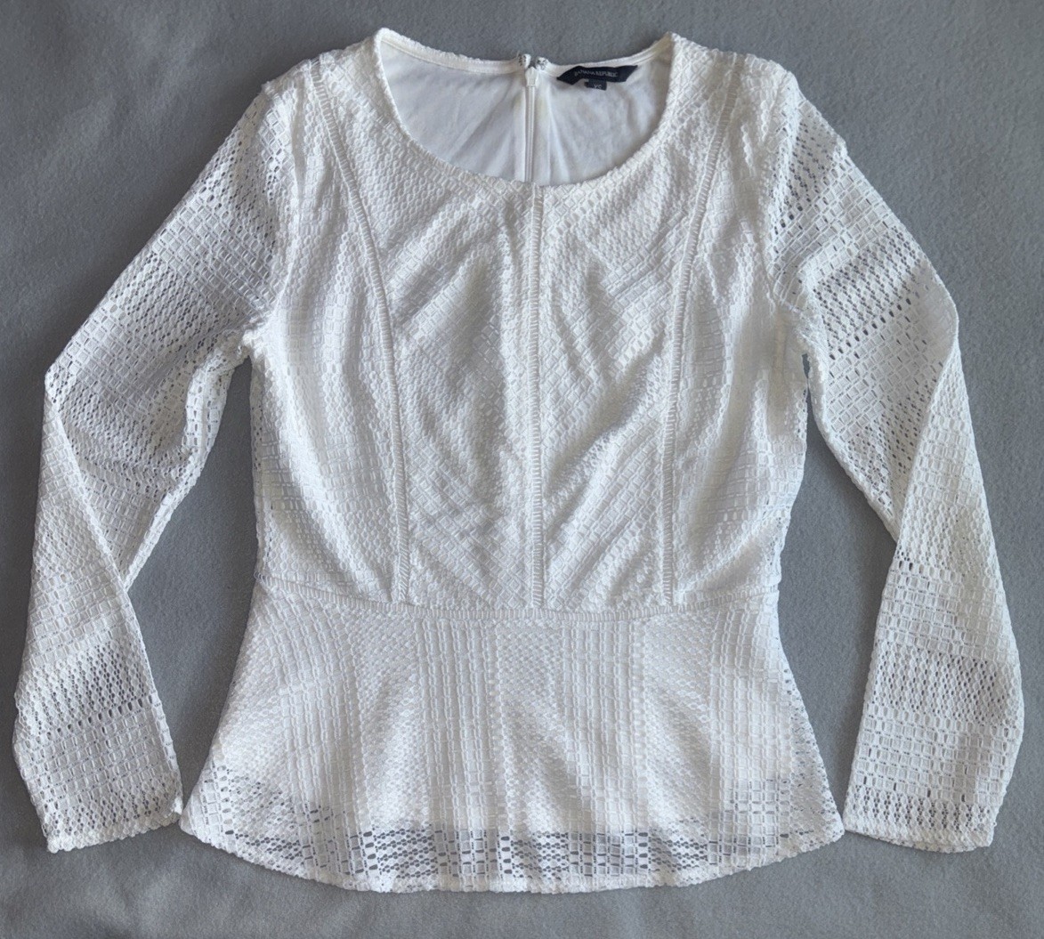 Banana Republic Women’s Blouse Peplum Style  White Size XS