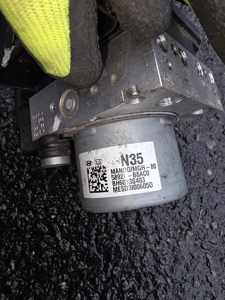 Hyundai Santa Fe 2017-2019 3,3 L, módulo de freno antibloqueo ABS OEM 58920-B8AC0 N35 Foto 3 de 4