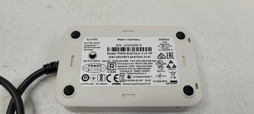 LECTOR RFID USB ELATEC TWN4 MULTITECH 2 LF HF con HID iClass T4BT-FB4WUF6-PI NUEVO Foto 3 de 4