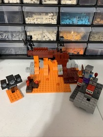 Lego Minecraft Set Lot  (21129, 21126, 21147, 21145)  Mostly Complete