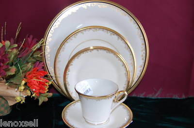Lenox Eclipse 5 piece place setting NEW with tags USA ivory color 