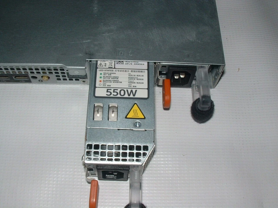 Dell Poweredge R420 3,5 дюйма 2x Xeon E5-2450L 1,8 ГГц 16 ядер 24 ГБ 2x 1 ТБ 2x 550 Вт - Изображение 3 из 3