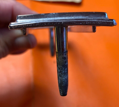 1970 Buick Electra Wildcat Lesabre NOS GM Pass Right Side Marker Bezel # 5962060 - Picture 6 of 8