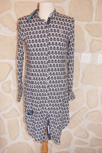 robe asymétrique blanche à fleur Tailles S