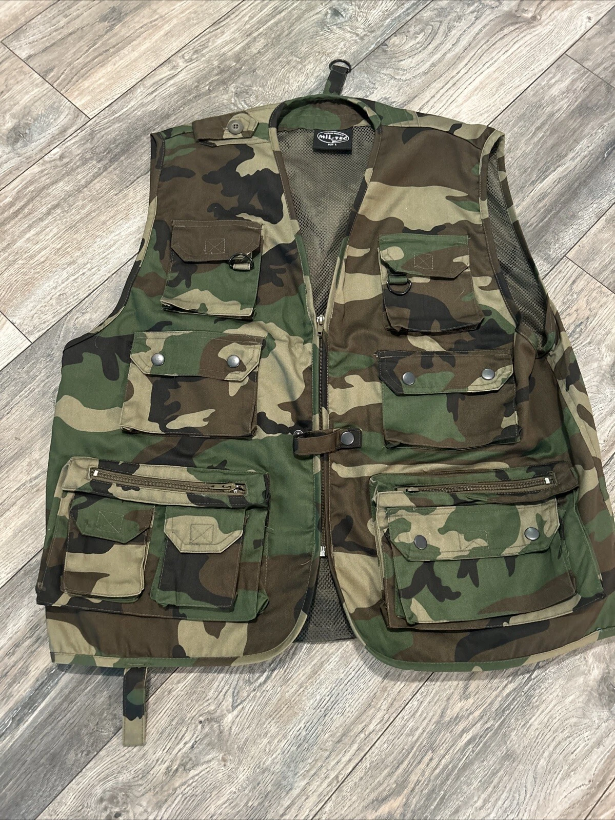 New Woodland Mil-Tec Fishing Hunting Vest 14 Pockets Open Design Mesh Lined