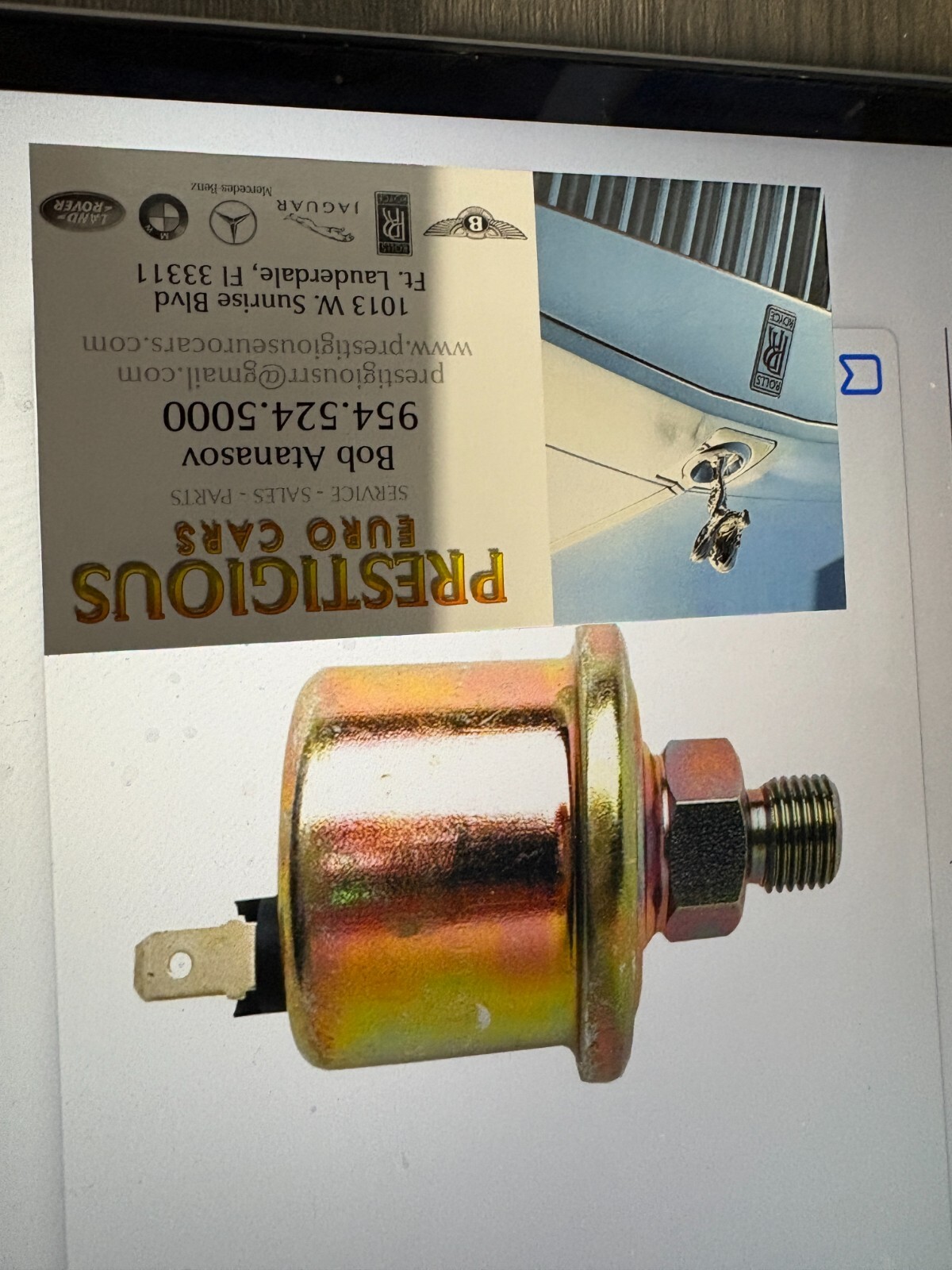 ROLLS ROYCE CORNICHE OIL PRESSURE  TRANSMITTER SENDING UNIT  from 1981-1996