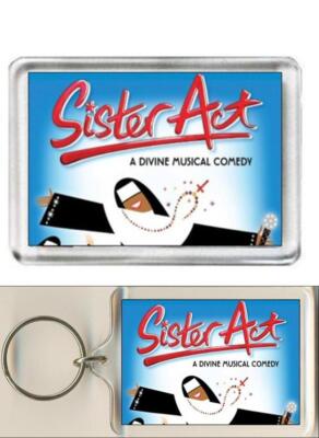 Sister Act. Das Musical. Kühlschrankmagnet / Schlüsselring. 12 Variationen.