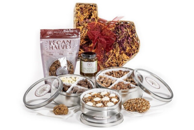 Taste of Texas Pecan Gift Basket & Treats - 6 Pounds | Millican Pecan | Texas