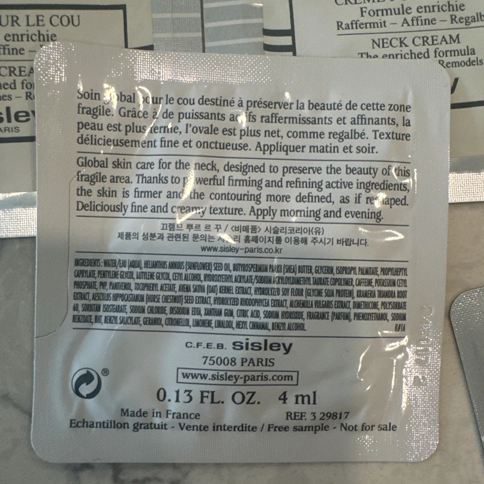 Creme para Pescoço Sisley, The Enriched Formula, Cada Amostra 4ml X 5 Amostras=20ml - Imagem 3 de 3
