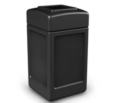 Commercial Zone Products® PolyTec Series 42gal Square Trash Can, Black (732101)