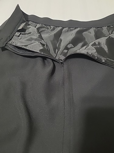 UNBRANDED BASIC BLACK PENCIL SKIRT BACK ZIP CASUAL CAREER BUSINESS Sz 12 PETITE - Picture 13 of 14