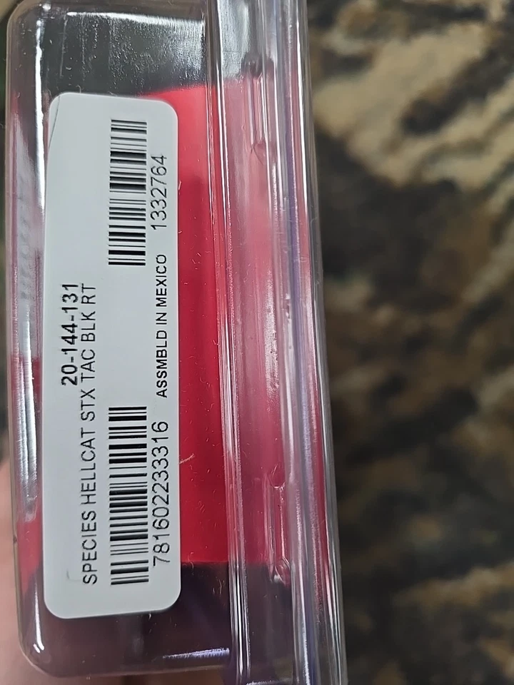 Safariland Species Inside Waistband Holster Fits Springfield Hellcat, Right Hand - Image 2 of 2