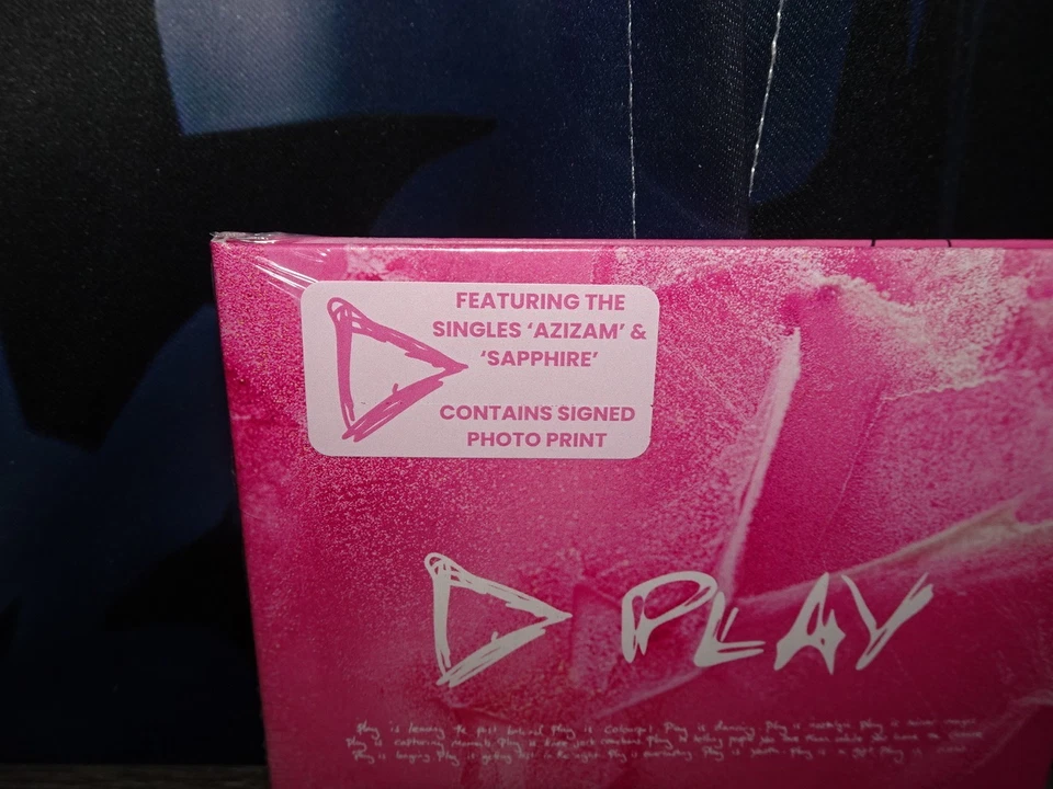 Ed Sheeran:  Play CD - with signed Polaroid print - Free Shipping! Foto 2 de 3