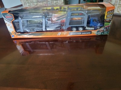 NEW RAY FREIGHTLINER CASCADIA AUTO CARRIER LONG HAUL TRUCKER 1:43 & 5 Corvette's