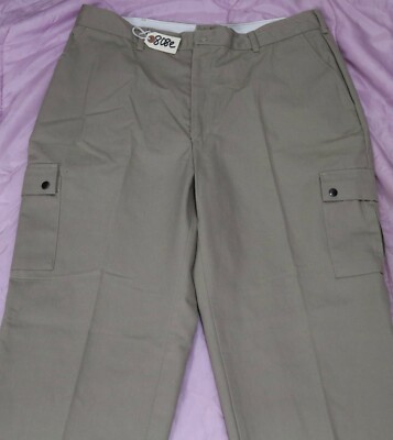 ARAMARK KHAKI Pants For Men W42 X L30. TAG NO. 808e
