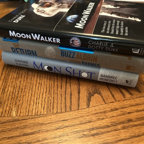 (3)Moonwalkers Signed Books. Full Signatures All Books - Picture 9 of 12
