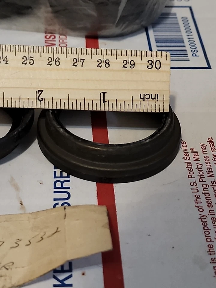 NOS 1967-1976 RETENEDOR AMC, GRASA RUEDA DELANTERA 3173532 VER DESCRIPCIÓN PARA MONTAJE Foto 3 de 3