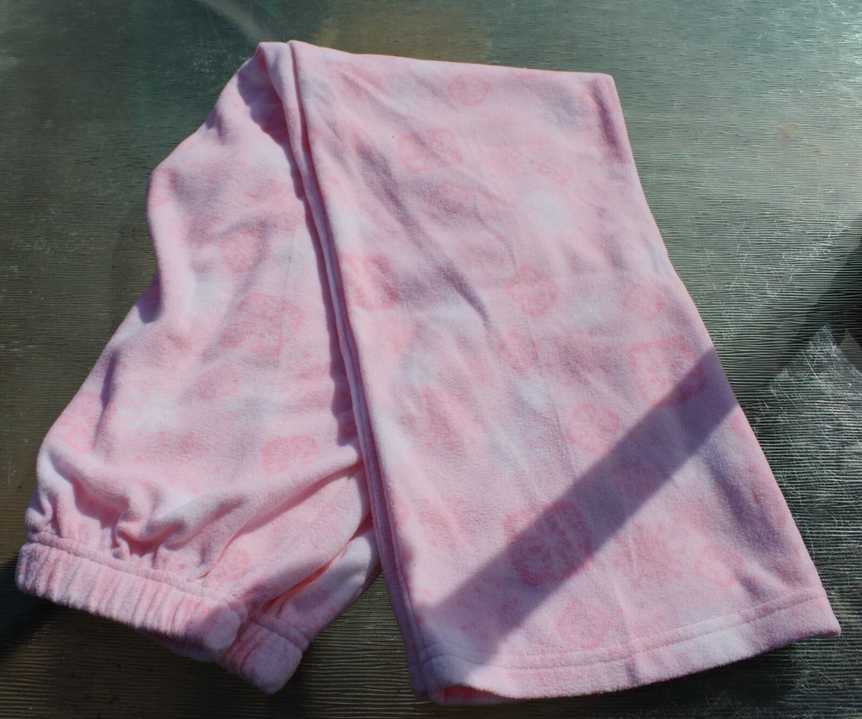 New With Tags Simple Pleasures Pink Snowflake Long Sleeve Pajama Set ...