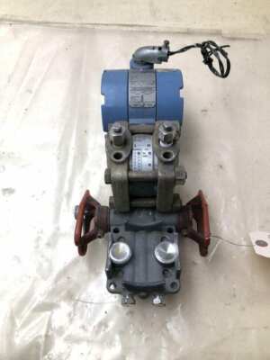Dietrich Standard 1151DP3E12 Pressure Transmitter 0-30in H2O 4-20ma 45V 2000PSI