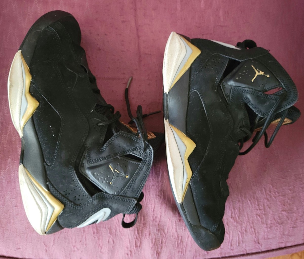 Nike Air Jordan True Flight Black Metallic Gold 342964-070  display picture 1
