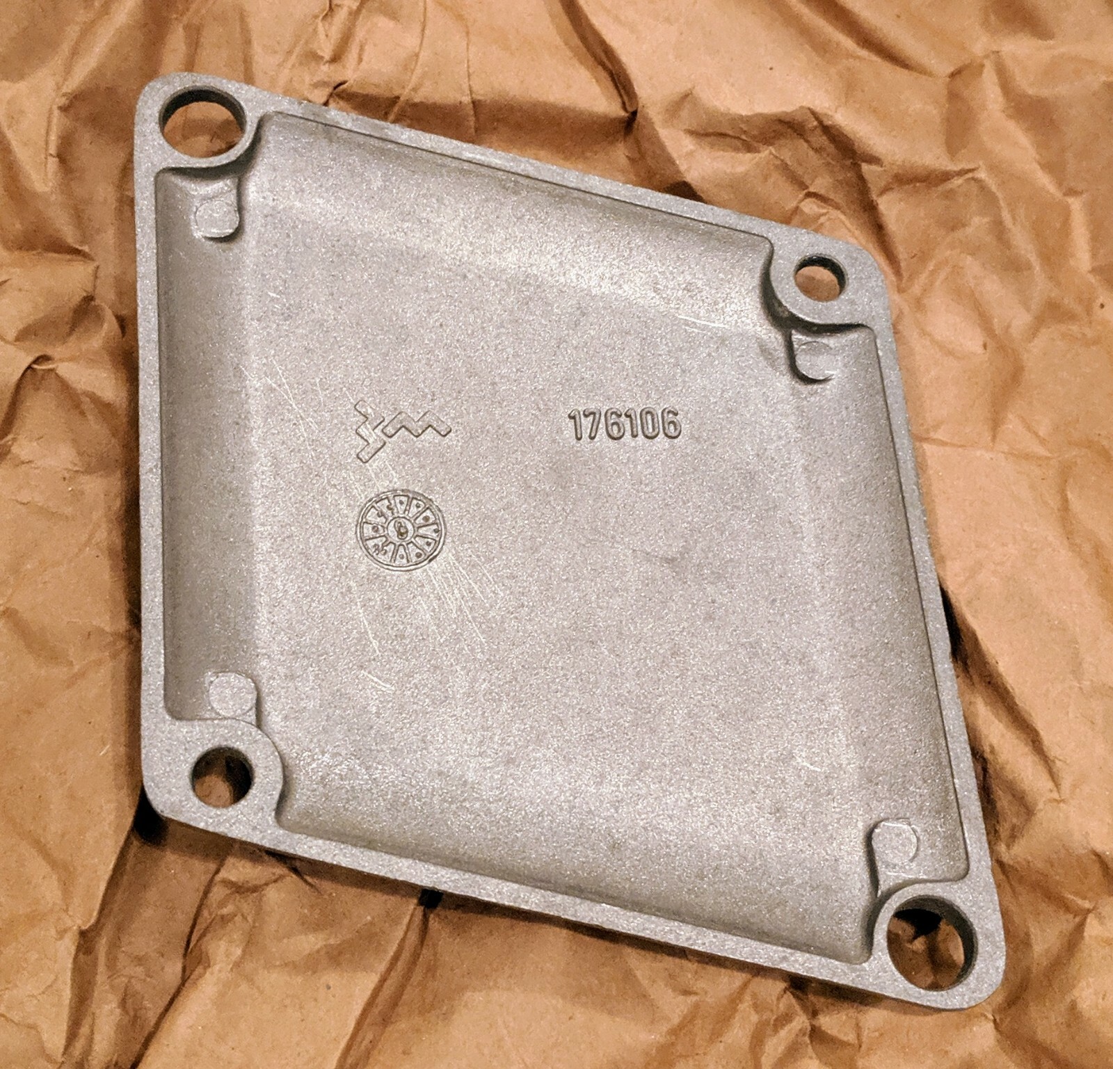 Ferrari 360 Modena, Upper Intake Manifold Plenum Cover, P/N 176106