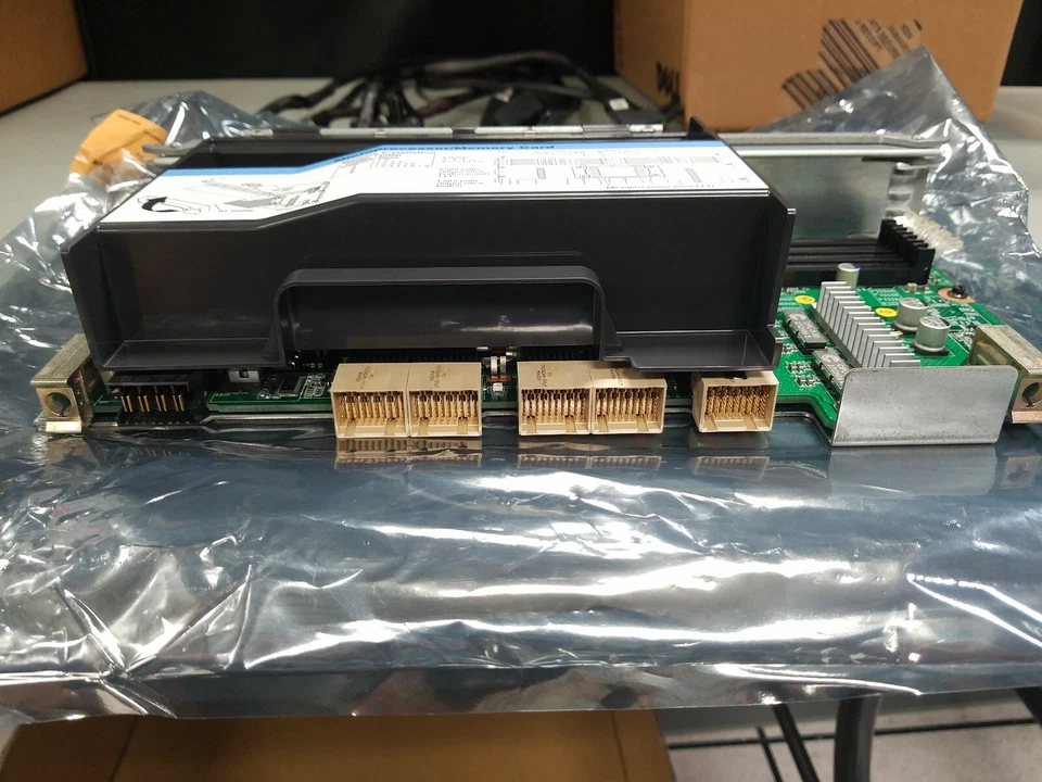 Módulo de caché Opteron IBM 3,2 GHz 2x1 MB L2 120 W CPU de doble núcleo 44R6036 42D3106 Foto 3 de 4