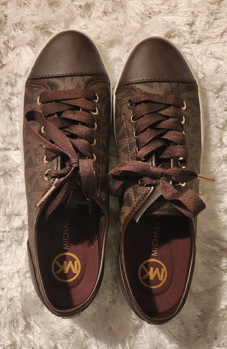 NWOB Michael KORS Women's Lace Up City Sneaker MK Signature Logo Size 8M Brown - Picture 2 of 7