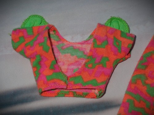 Barbie 1990 Hawaiian Fun Tropical Beach Neon Fashion ~ Very Good Preowned - Picture 4 of 12