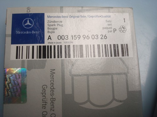4 candele originali Mercedes-Benz CLK W203 C208 320 430 C209 240 Classe M W163 ML - Foto 2 di 4