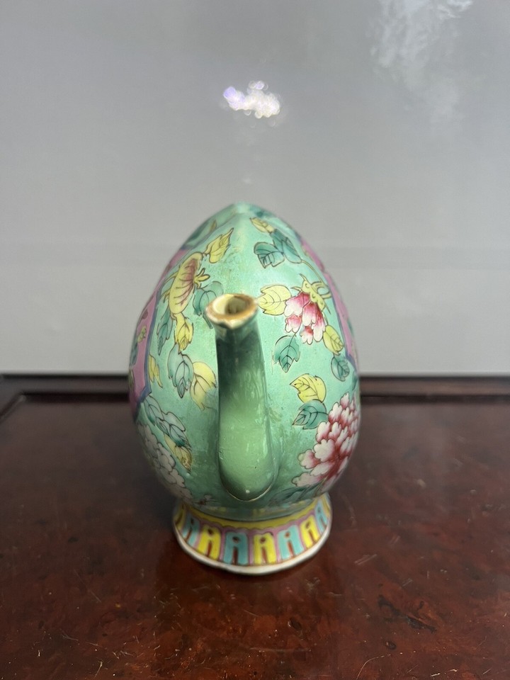 Chinese Antique Famille Rose Medallion Porcelain Cadogan Teapot Wine