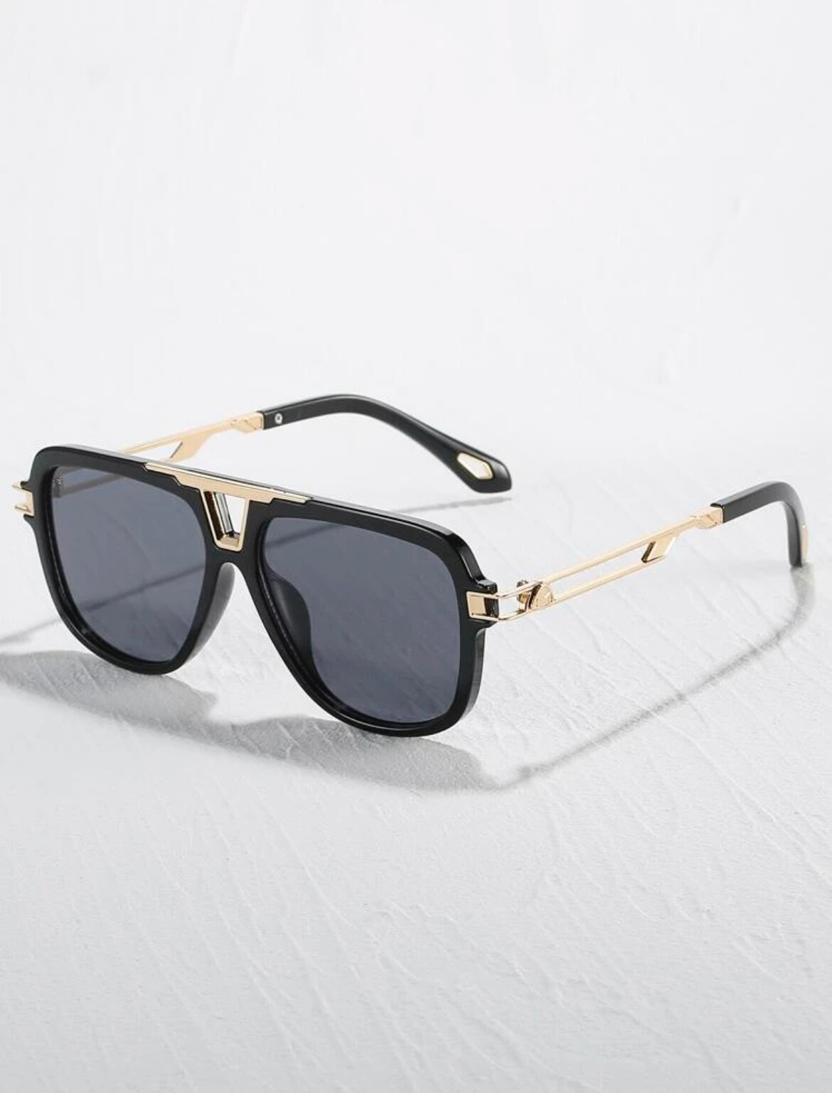 Stylish UV Protection Sunglasses for Men and Women-image