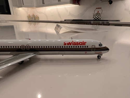 Inflight LE 200 Swiss Air Dc9-50 original 1/200 scale model w/ box - #11 of 50!