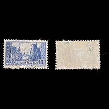 8235: France SG474b 10F Blue 1931 Sc#252 Mi241IIIa Used C£20