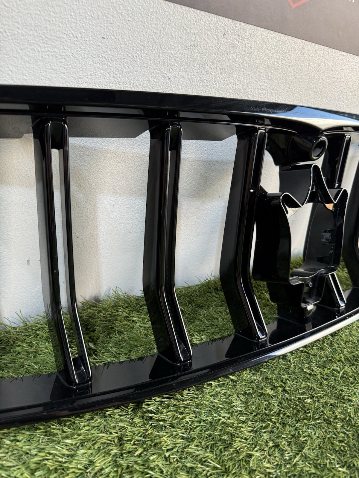 2021 2022 Maserati Levante GTS Radiator Grille OEM 670118784 #122