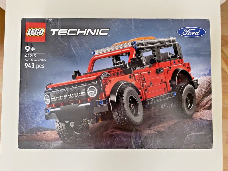 LEGO Technic 42213 Ford Bronco SUV Age 9+ Building Kit New and Sealed
