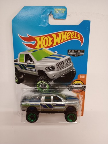 2 Lot HOT WHEELS 2017 Zamac Dodge Ram 1500 & Zamac 73 BMW 3.0 Race Car - Picture 2 of 7