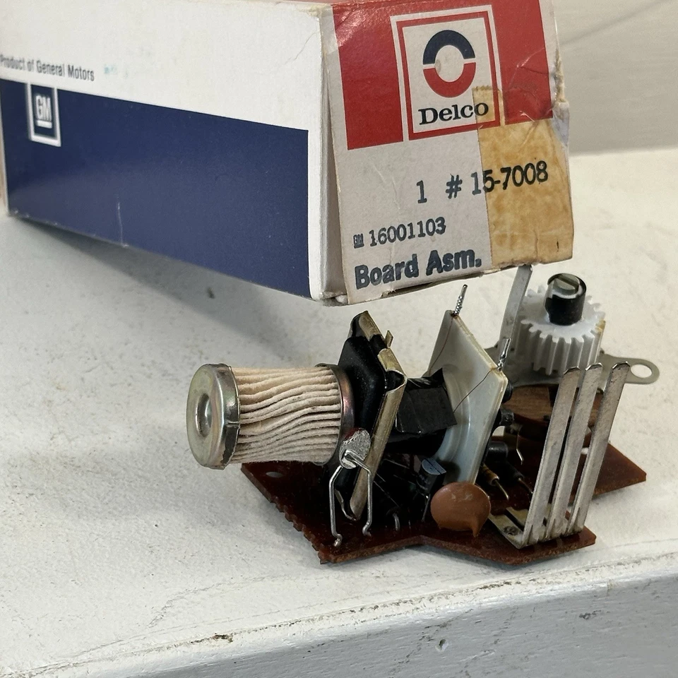 New OEM 16001103 GM Buick  A/C Amplifier Board 1977-79 Riviera LeSabre Electra - Image 3 of 4