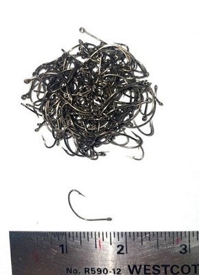 1 - 100 CT. BAG  OF MUSTAD PANFISH CIRCLE HOOK!    HIGH QUALITY!  FREE SHIPPING!