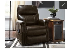 Brand New Markridge Power Lift Recliner 