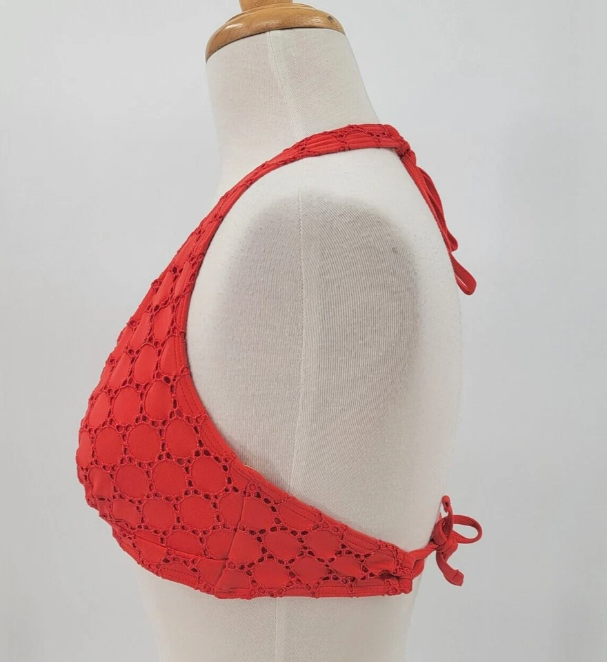 Top de bikini halter copa XL C para mujer Coco Rave traje de baño estampado de ojales Foto 4 de 4