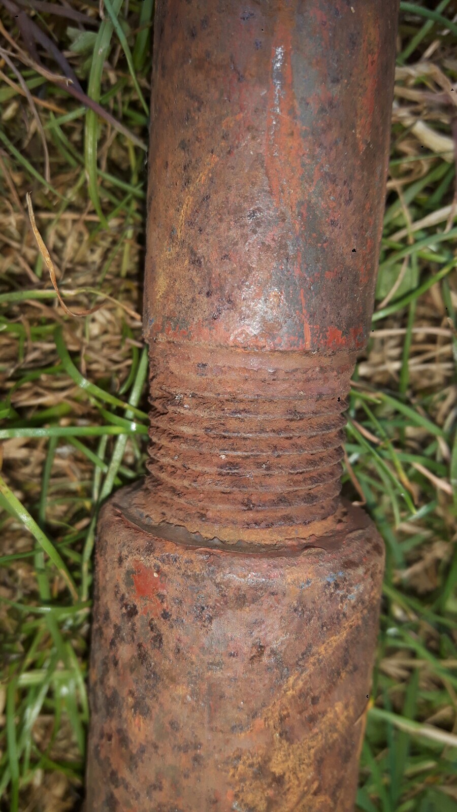 Leyland tractor hydraulic drop arm. 3 point linkage lift. Not leveling