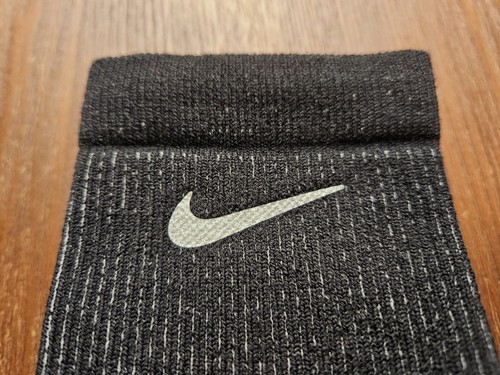 $30 Nike Air Trail Running Dri-Fit Crew Wool Socks Black 1 Pair sz L 10-11.5 - Picture 6 of 8