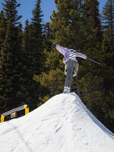 Line Honey Badger freestyle skis 177 cm 2025 NEW - Picture 7 of 7