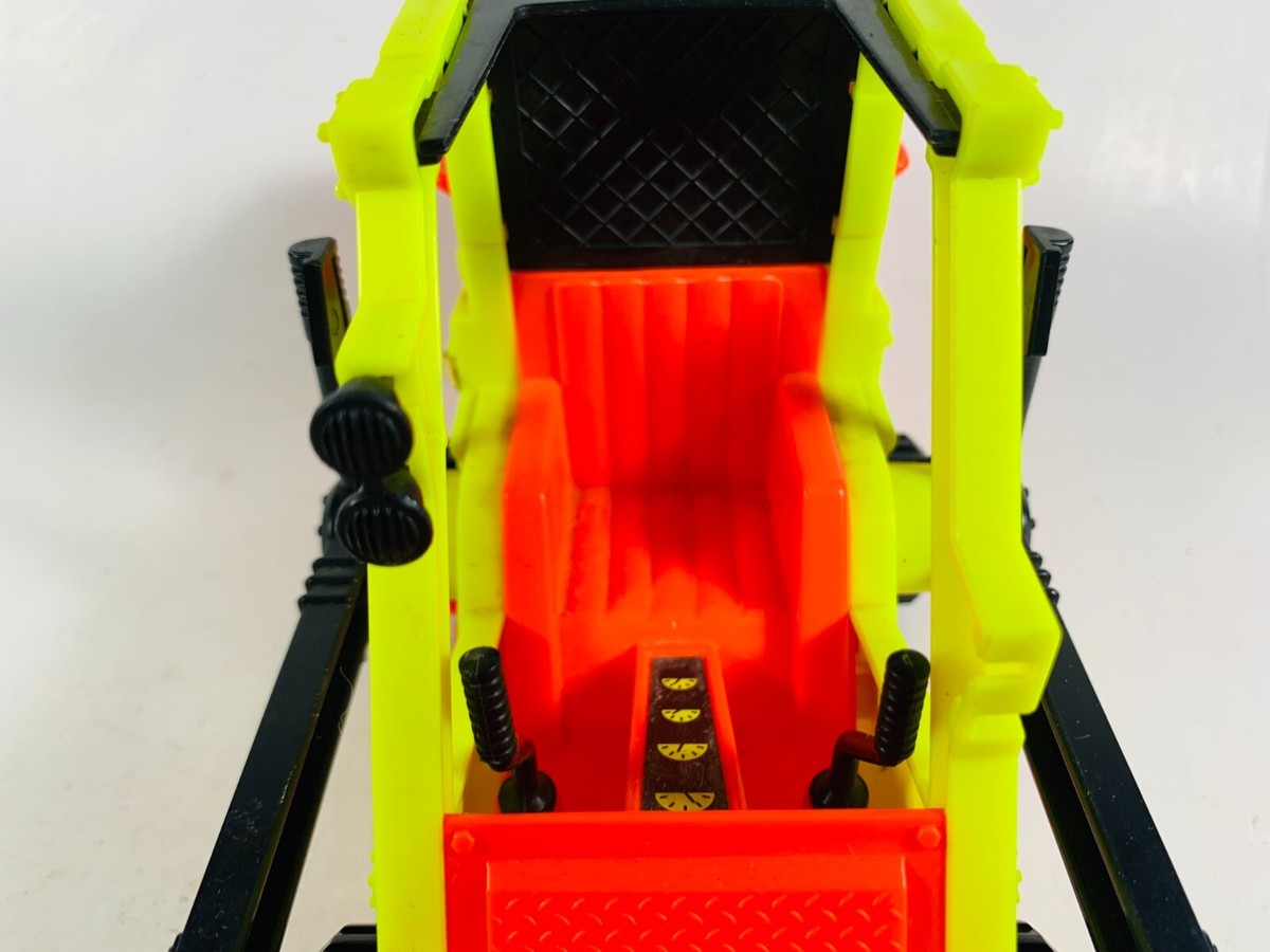 Crash Test Dummies Crash Dirt Digger Action Figure Vehicle