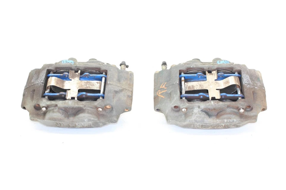 Conjunto de pinza delantera izquierda y derecha 94-96 Nissan 300ZX 2+0 cupé Foto 2 de 4