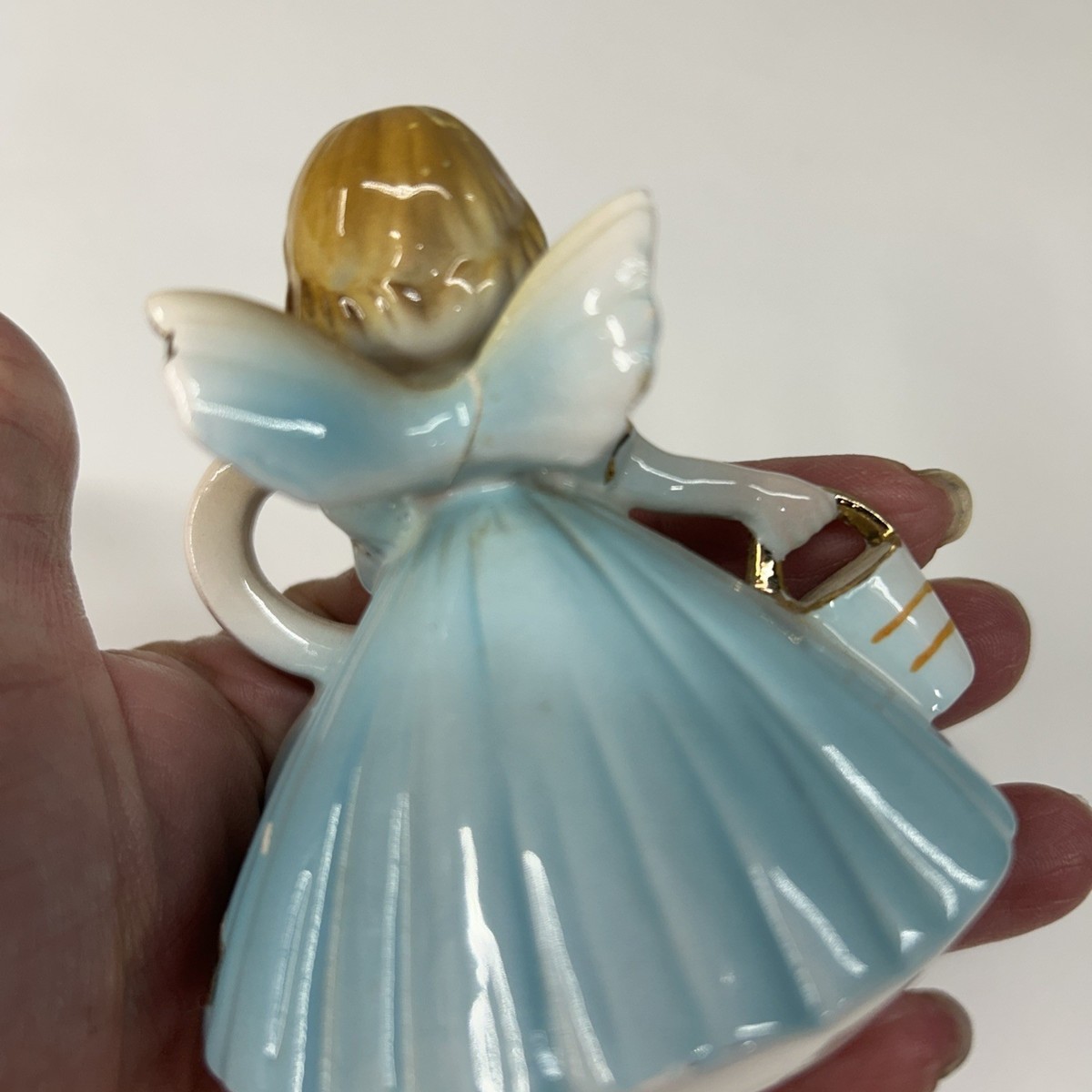 VTG JOSEF ORIGINALS 3rd BIRTHDAY GIRL FIGURINE w/ Bucket