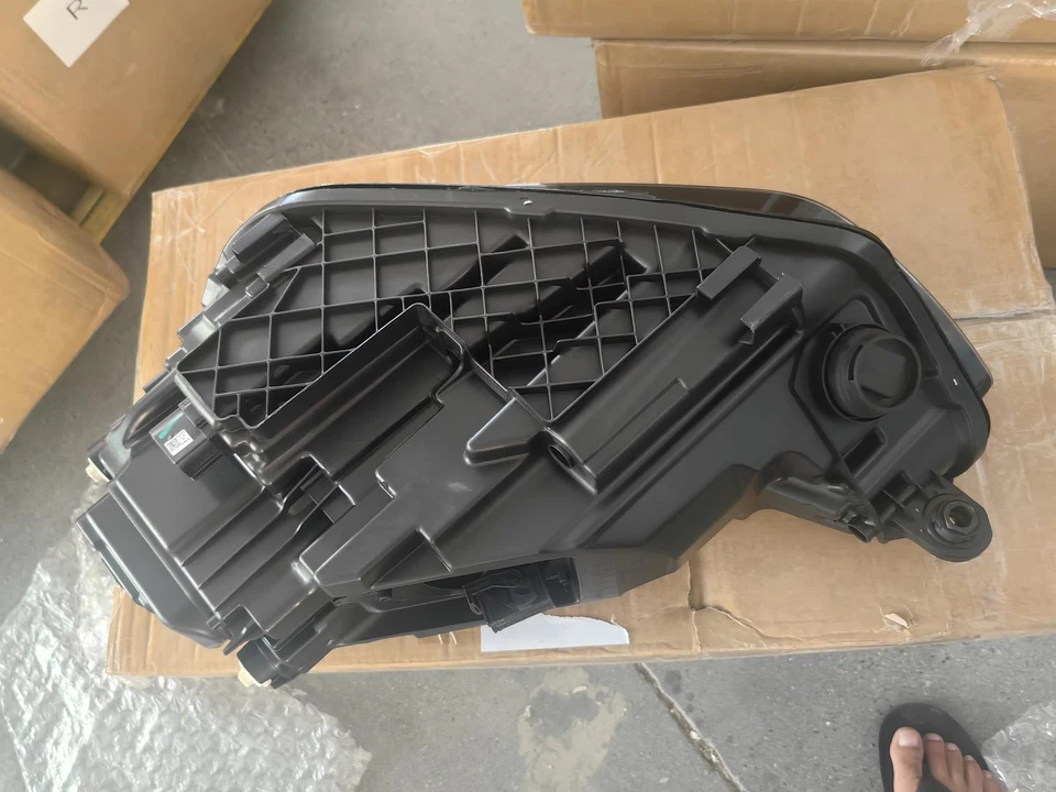 Conjunto de faros LED para AUDI Q5 SQ5 2021-2023 SIN MATRIZ lado izquierdo 80A941033H Foto 4 de 4