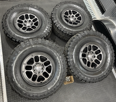 Jeep 392 Wrangler Rubicon Bronze Beadlock 17